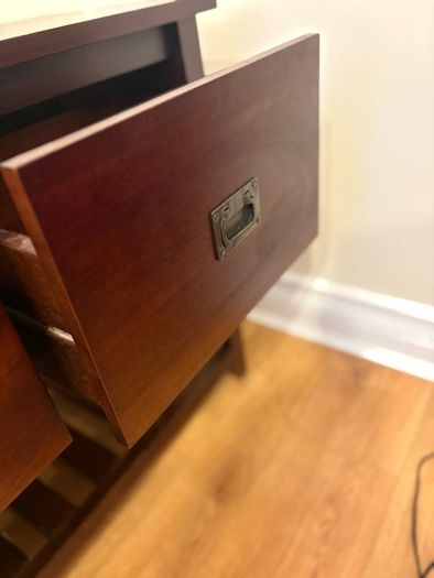 Cabinet/ sideboard