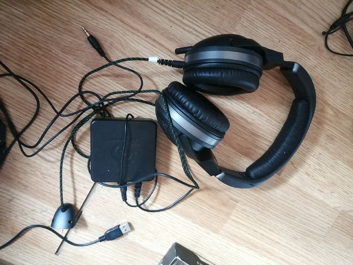Headphones with transmitter