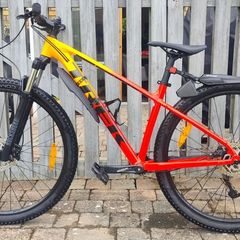 Trek Marlin 7 Mountain Bike