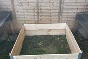Large raised bed planters