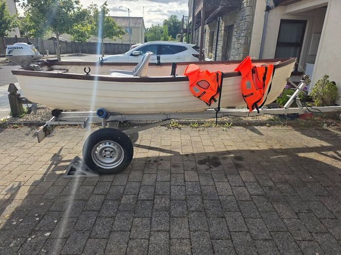 Fishing boat for sale
