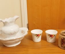 Lot of vintage ceramic items including  jug &bowl for washstand & Sandland Ware ceramic marmalade jar produced for Frank Cooper Ltd.
