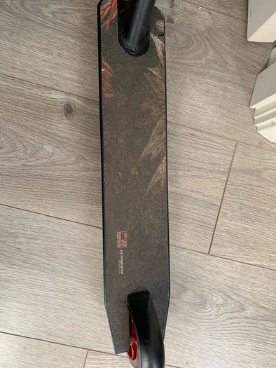 2 freestyle scooters perfect condition ( can be sold separately)