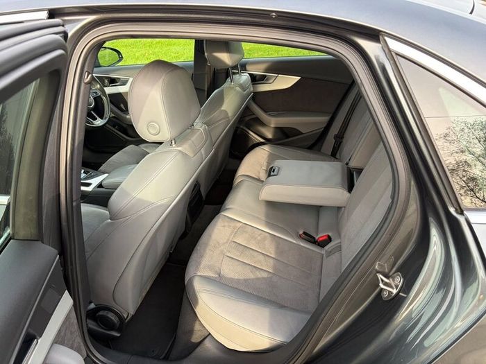Audi A4 2.otdi 150 S T S Line