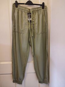 BNWT Size 12 Summer trousers olive green