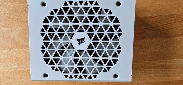 Corsair RM1000X Shift PSU