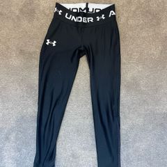 Kids under armour black leggings age 6-8