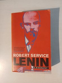 Lenin by Robert Service