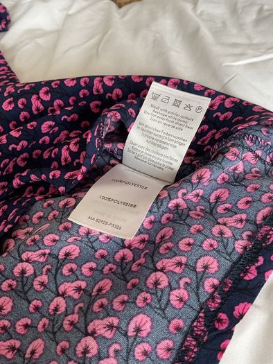 top Bnwt size 12 navy & pink short sleeve vintage inspired top Marc Angelo