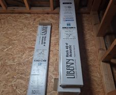 Rock 40 Lvt