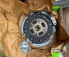 Brand new 3 peace Clutch kit for Toyota