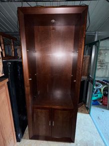 Solid wood cabinet