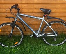 Mens and Ladies Bikes.