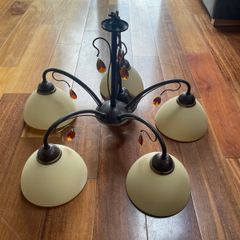 Hanging light chandelier