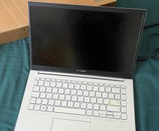 Asus vivobook 14 m413u