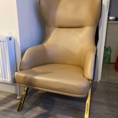 VOGUE Wingback Armchair