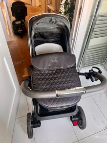 Silver Cross Pioneer travel system (VERY good condition)
