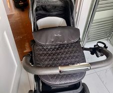 Silver Cross Pioneer travel system (VERY good condition)
