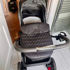 Silver Cross Pioneer travel system (VERY good condition)