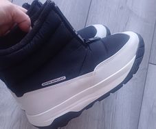 BNWT Zara waterproof boots