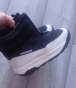 BNWT Zara waterproof boots