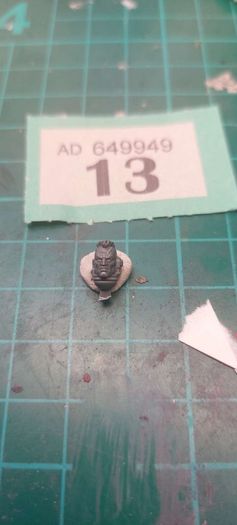 Warhammer 40K space marine heads singles