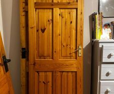 Solid pine 6-panel internal doors