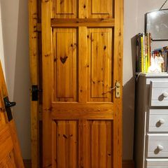 Solid pine 6-panel internal doors