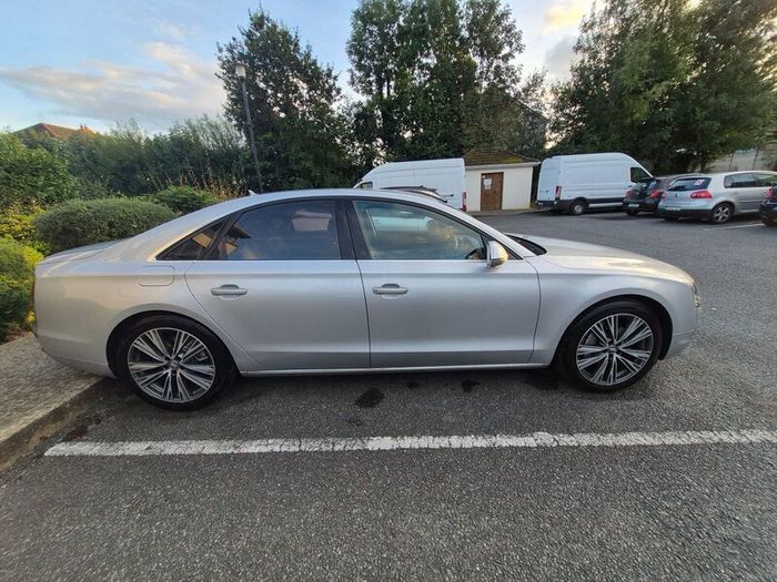 Audi A8 2013