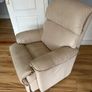 Lazy boy Recliner Image 2