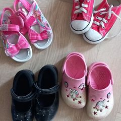 Girl shoes