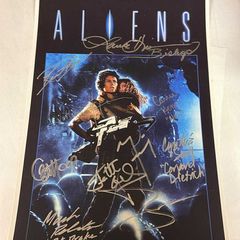 aliens poster