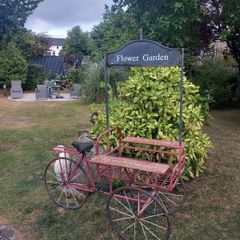 Garden centre bicycle, great talking piece, D18