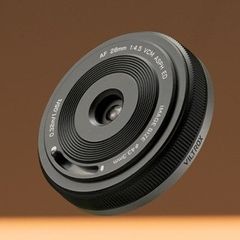 Viltrox 28mm F4.5 Wide-Angle Lens - Sony FE (Full Frame)