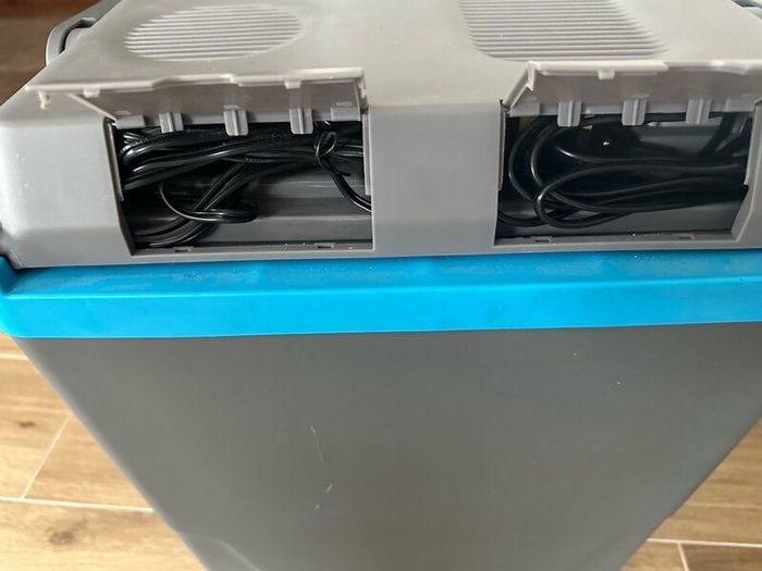 Hot and Cold Cooler Box