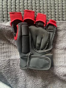 Mycro Glove Left. Small.