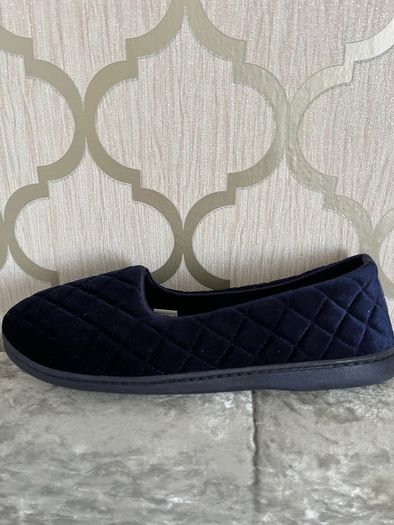 Slippers Size 5