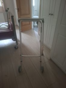 Zimmer frame