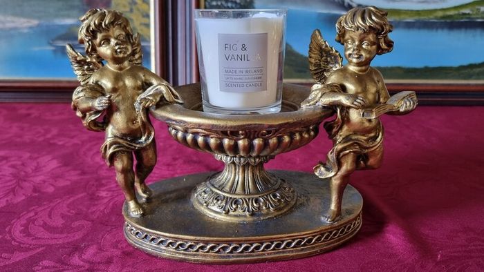 Antique Cherub Gold Effect Ornamental Pedestal Metal Candle Holder Pedestal Stand Made In Spain