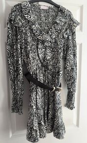 Womens dress size L