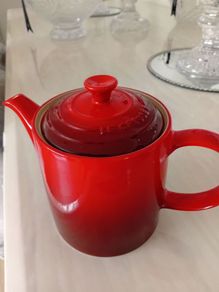 teapot and jug