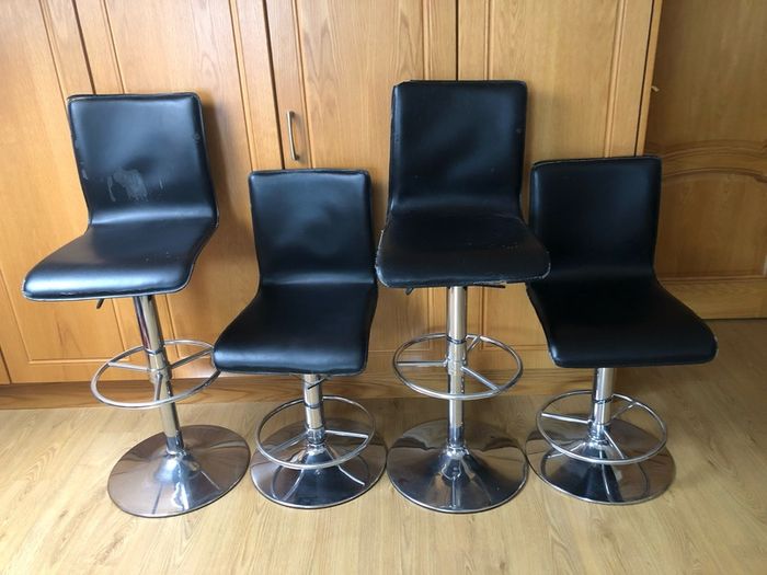 Chairs for kitchen counter