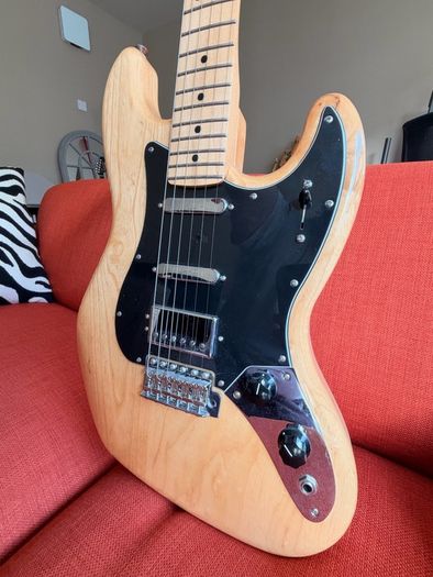 Fender Sixty Six