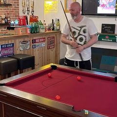 Pool table