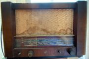 vintage philips radio