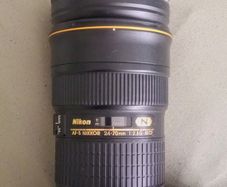Nikon AF-S Nikkor 24-70mm f/2.8G IF-ED. Professional FX Zoom Lens