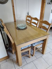 Solid-Wood Table With Glass Top and 6 Chairs.
