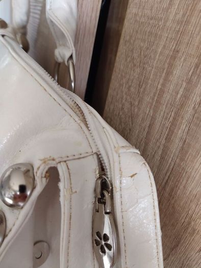 white big bag with studs