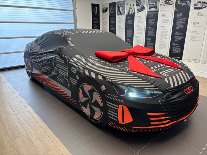 Audi E-tron Gt Carbon Vorsprung ( Highest Spec )