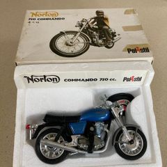 Norton Commando 750cc Scale 1/15 Rare